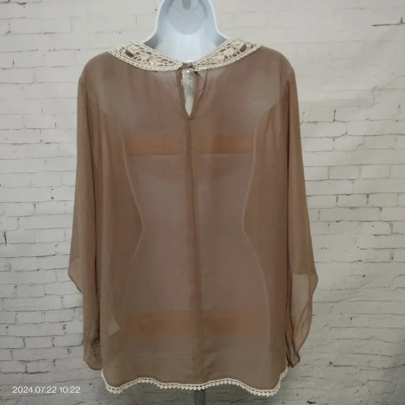 Umgee size Large Boho Peasant Sheer Brown Crochet Lace Top Blouse - Picture 4 of 10